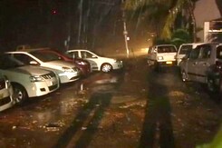 Cyclone Phailin: no electricity, heavy rain in Bhubaneswar Cyclone Phailin: no electricity, heavy rain in Bhubaneswar