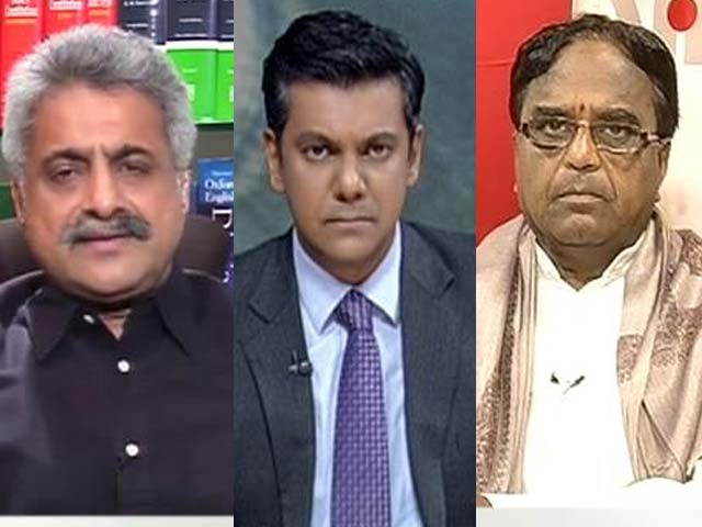 Cyclone Phailin makes landfall with wind speed of 200 km per hour