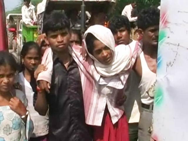 Video : Madhya Pradesh stampede: 21 officials suspended, probe begins today