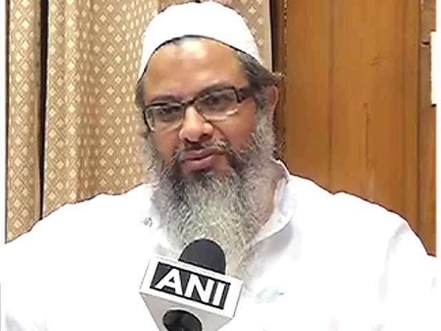 मोदी का डर न दिखाए कांग्रेस : मदनी