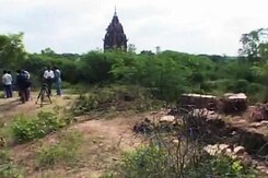 यूपी : तीन लाख करोड़ के सोने की खोज यूपी : तीन लाख करोड़ के सोने की खोज