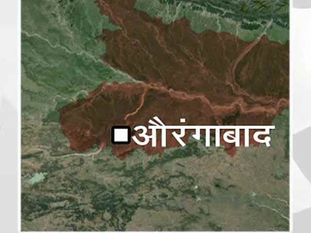 माओवादियों ने वाहन में विस्फोट किया, सात की मौत