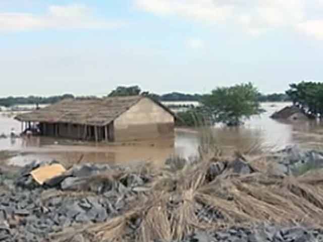 ऐसे किया तूफान का सामना...