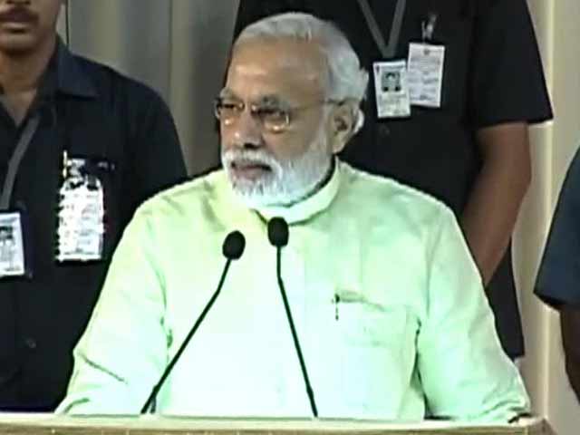 Video : In Chennai, Narendra Modi pitches for 'cyclone of change'