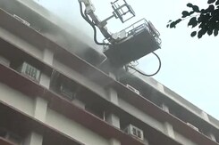 Fire in central Delhi building, no casualties Fire in central Delhi building, no casualties