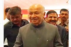 दाऊद इब्राहिम को पकड़ने का भरोसा : सुशील शिंदे दाऊद इब्राहिम को पकड़ने का भरोसा : सुशील शिंदे