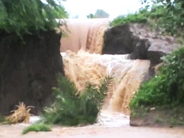 Video : Rain, floods in several parts of Andhra Pradesh; 18 dead