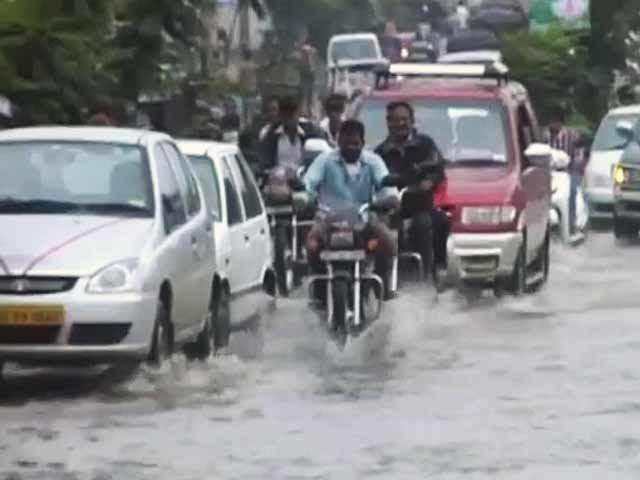 Videos : आंध्र, ओड़िशा में बाढ़ से तबाही