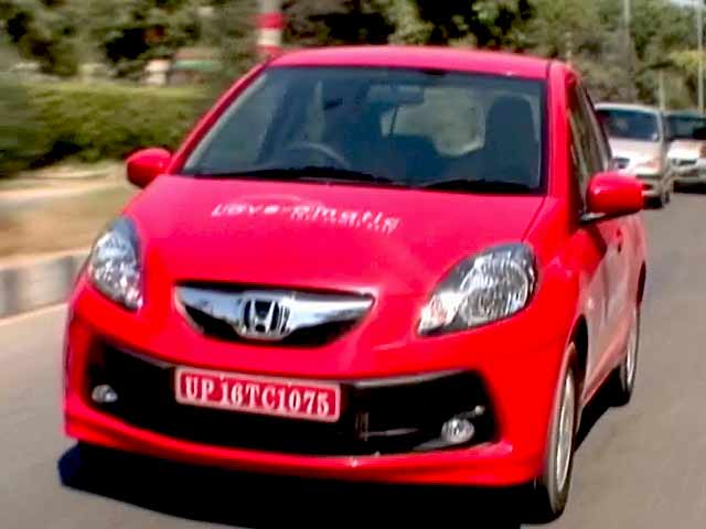 छोटी-छोटी कारों में बड़े-बड़े फीचर