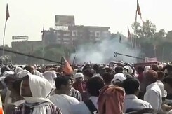 मोदी की रैली में धमाके, पांच मरे मोदी की रैली में धमाके, पांच मरे
