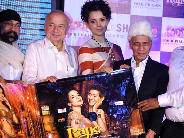 After Patna blasts, Home Minister Shinde attended music launch in Mumbai