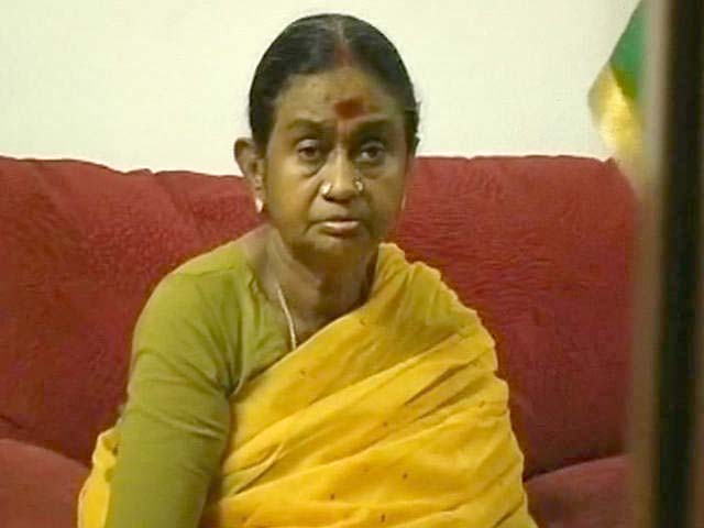 What is 2G, asks Karunanidhi's wife while testifying at home