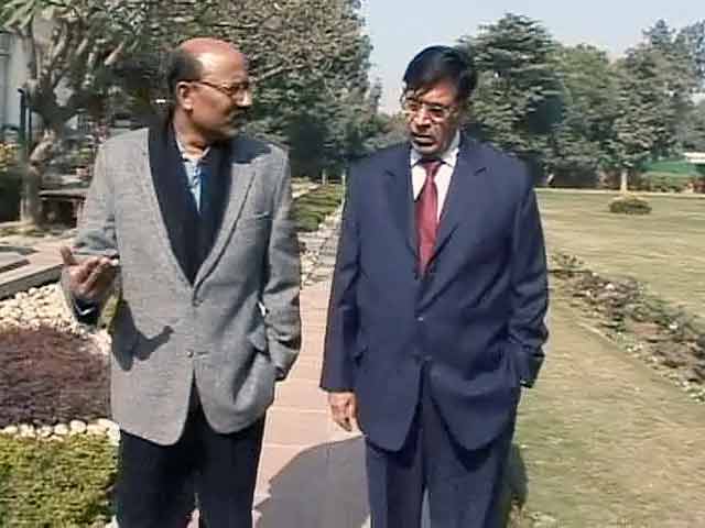Walk The Talk: Justice Y K Sabharwal (Aired: November 2007)
