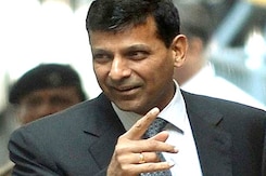 RBI hikes repo rate to fight inflation; home loan EMIs may rise RBI hikes repo rate to fight inflation; home loan EMIs may rise