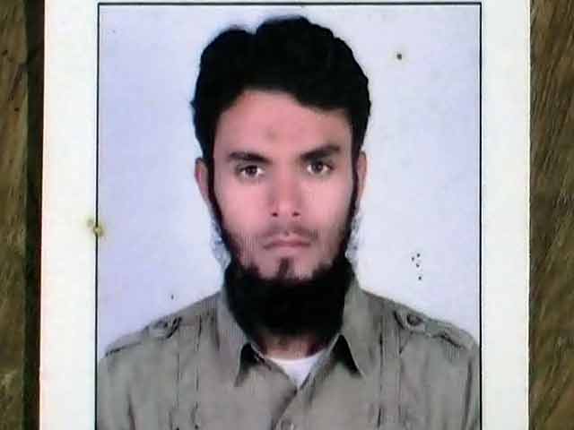 एनआईए की गिरफ्त से भागा मेहर यूपी से गिरफ्तार एनआईए की गिरफ्त से भागा मेहर यूपी से गिरफ्तार