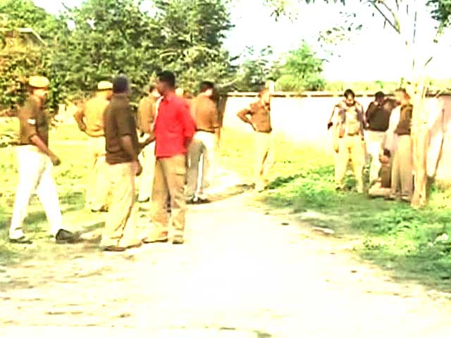 Video : Thousands of cops guard 2 villages as fear returns to Muzaffarnagar