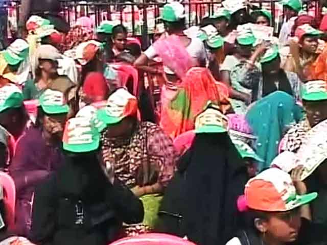 मुस्लिम दुल्हनों को कर्नाटक सरकार का तोहफा