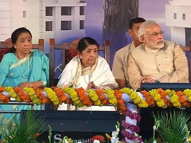 Lata roots for Modi as PM; she is entitled to her view, says Congress