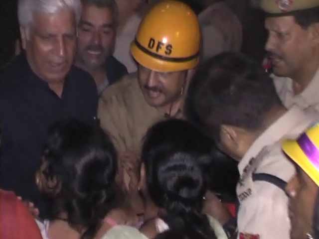 Video : Six killed, 10 injured in factory fire in Delhi