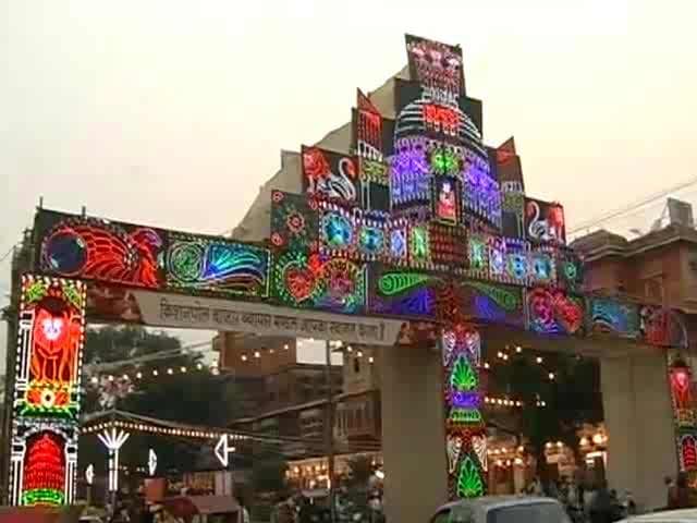 Video : Jaipur wears its Diwali best