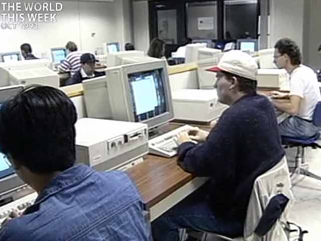 Video : The World This Week: The amazing world of e-mail (Aired: October 1993)