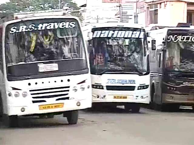 Video : Hyderabad bus fire: travel companies continue to flout norms