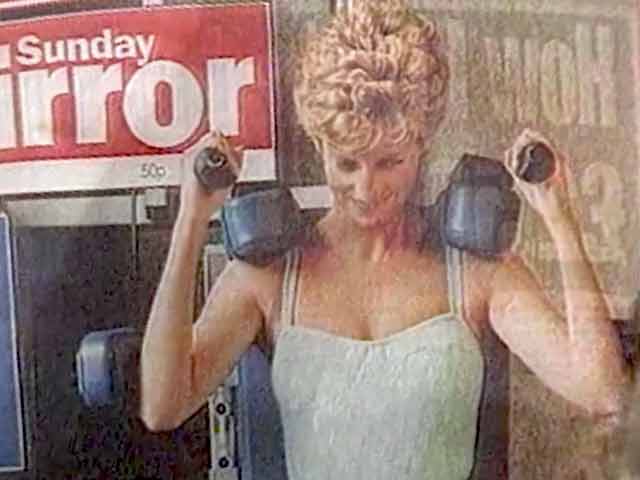 The World This Week: One Kodak moment too many for Diana (Aired: November 1993)