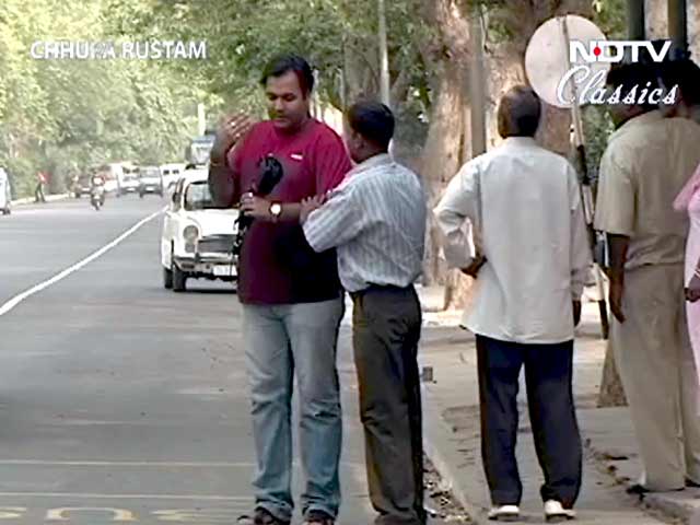 छुपा रुस्तम : ज़रा घुमा दो भाई...