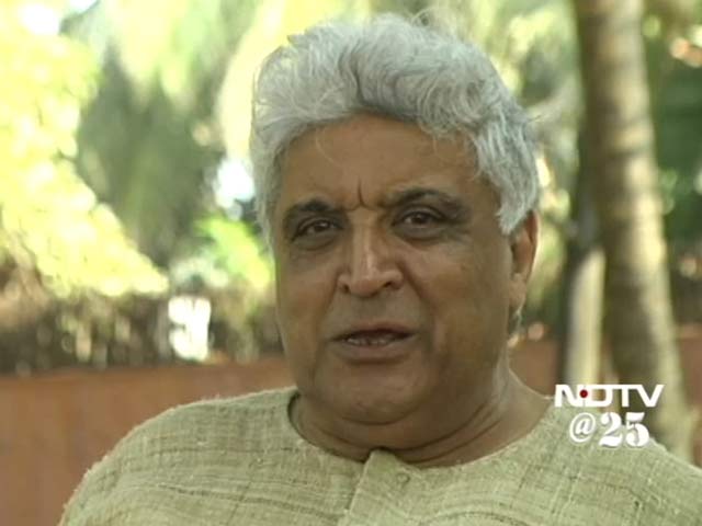 I'm an unabashed NDTV loyalist: Javed Akhtar