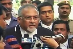 गुवाहाटी हाईकोर्ट के फैसले पर स्टे गुवाहाटी हाईकोर्ट के फैसले पर स्टे