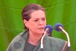 छत्तीसगढ़ में विकास नहीं हुआ : सोनिया गांधी छत्तीसगढ़ में विकास नहीं हुआ : सोनिया गांधी