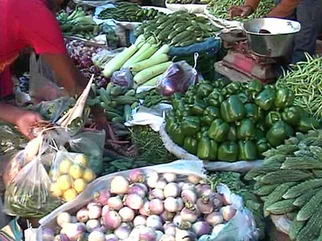 Consumer inflation rises: Food prices up in Chennai