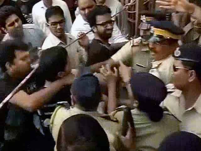 कैंपा कोला मामला : अंत भला तो सब भला