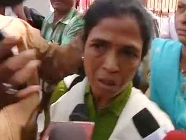 Video : Tribal activist Soni Sori, accused of having links with Maoists, released from jail
