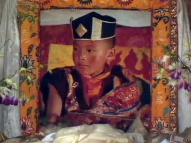 Video : The World This Week: Dispute over a young Tibetan boy (Aired: January 1994)
