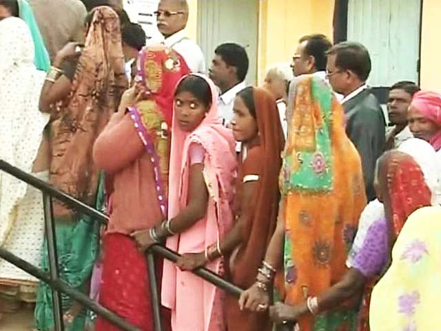 Video : Chhattisgarh polls: 75% polling in Phase 2