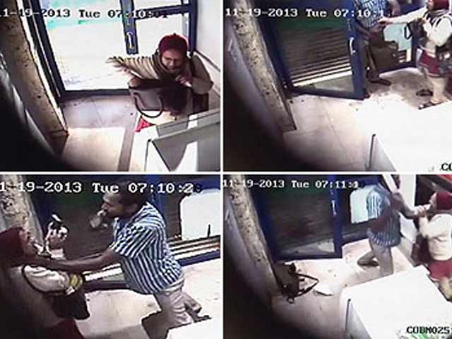 Video : Caught on CCTV: woman attacked with machete at Bangalore ATM