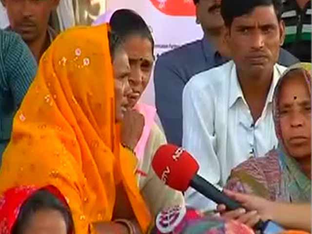 Girls are as good as garbage, what Morena says