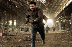 <i>24</i> reasons for Anil Kapoor's top form <i>24</i> reasons for Anil Kapoor's top form