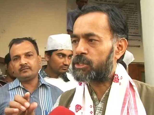 इलेक्शन एक्सप्रेस : 'वोट खरीद' पर नजर रखने को 'आप' के कैमरे