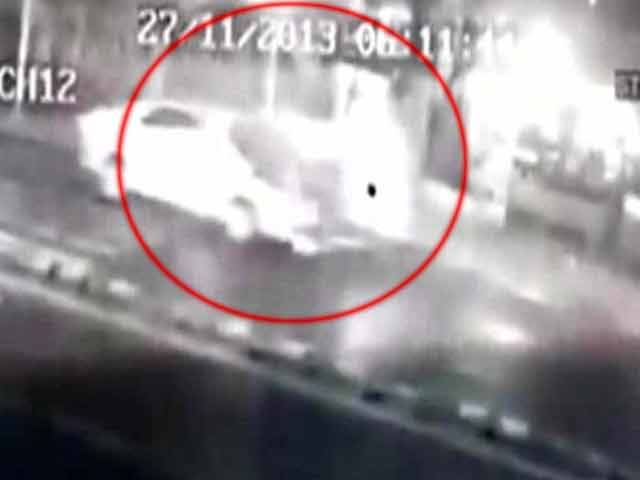 Video : Mumbai: 2 die in as many accidents in a fortnight on posh Peddar Road