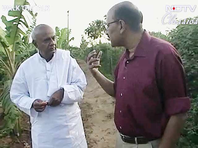 Video : Walk The Talk: H D Deve Gowda (Aired: March 2009)