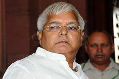 Fodder scam: Lalu Prasad granted bail by Supreme Court Fodder scam: Lalu Prasad granted bail by Supreme Court