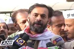 AAP to reveal final stand after Kejriwal meets Delhi Lt Governor tomorrow AAP to reveal final stand after Kejriwal meets Delhi Lt Governor tomorrow