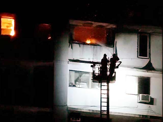 Video : मुंबई में एक 26 मंजिला रिहायशी इमारत में लगी आग
