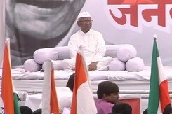 Once again, Anna Hazare and AAP are split wide open Once again, Anna Hazare and AAP are split wide open