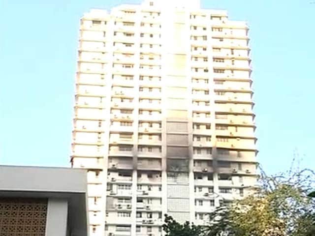 Video : मुंबई की 26 मंजिला इमारत में आग, सात की मौत