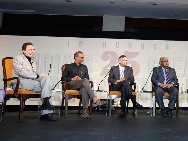 Why is the scientist community not more vocal on environmental issues?