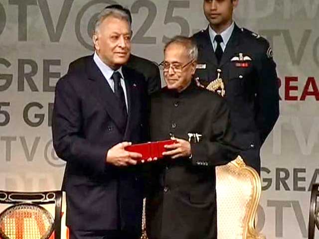 Zubin Mehta, the Maestro, is honoured by the President of India