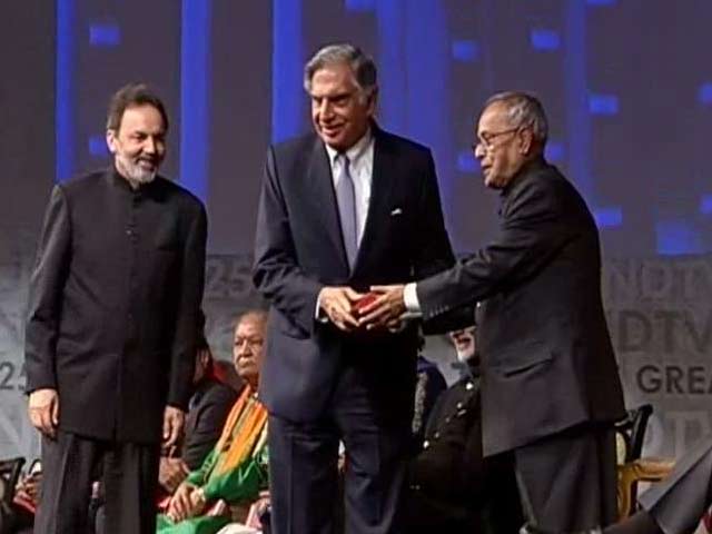 देश को आर्थिक शक्ति बना देखना चाहता हूं : रतन टाटा